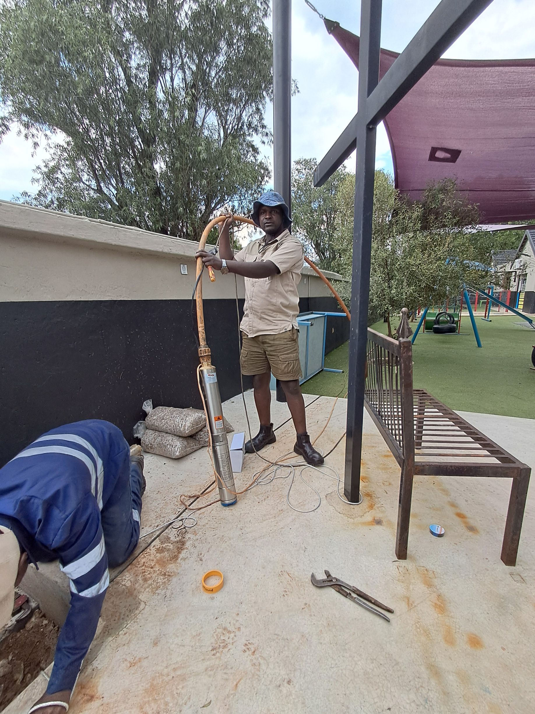 Team working on borehole