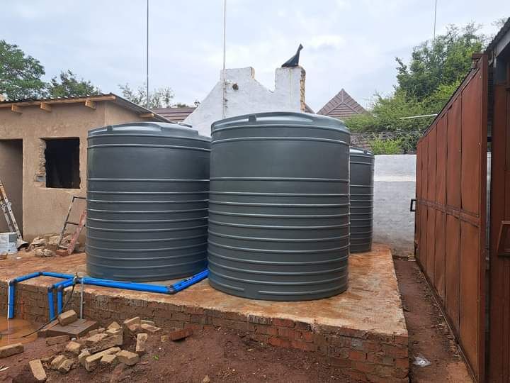 JoJo water tank installation